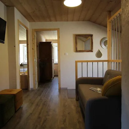Charmante Maison En Pierre Pres Du De Lavalette, Ideale Pour Randos, Nature Et Detente Totale - Fr-1-582-43 Saint-Jeures